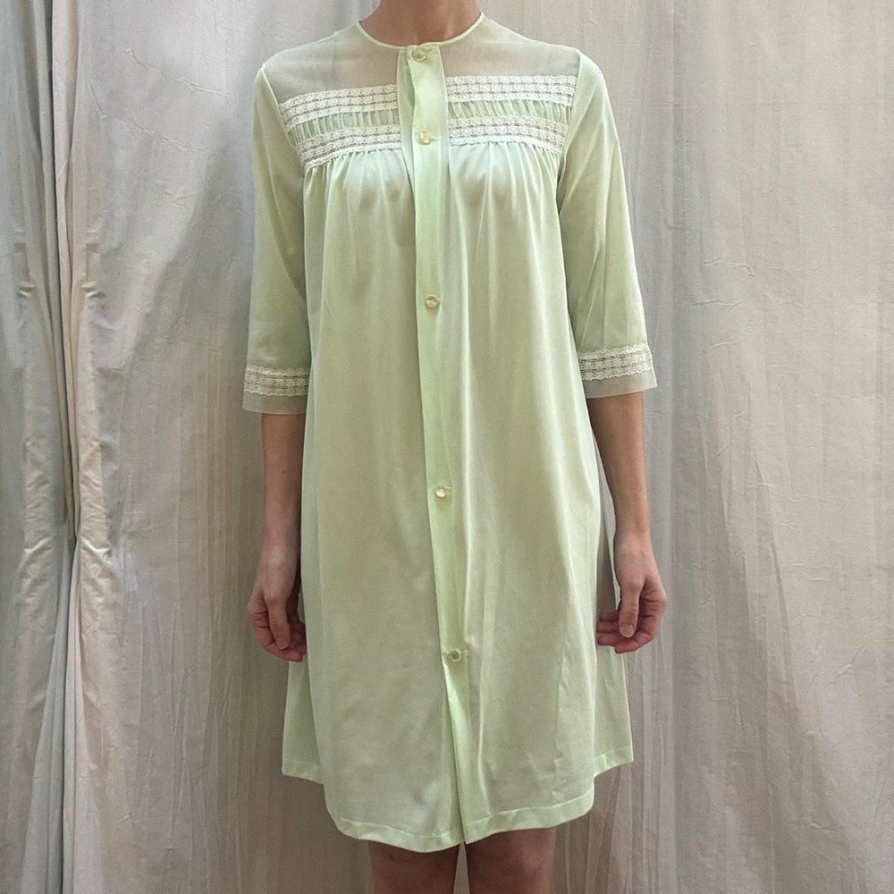 Light Green Button Down Nightgown/House‎ Dress Vintage 60s/70s
